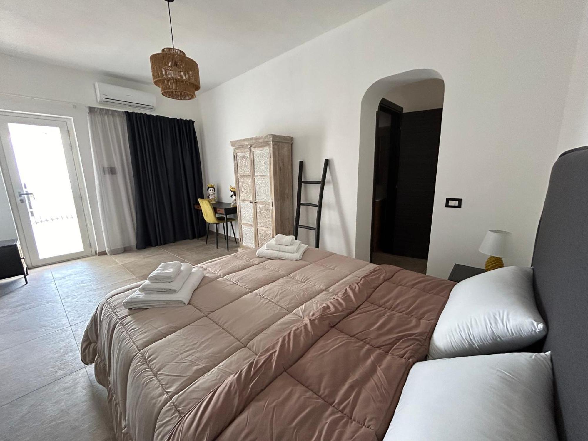 La Casa Di Pippo Flora Bed & Breakfast *